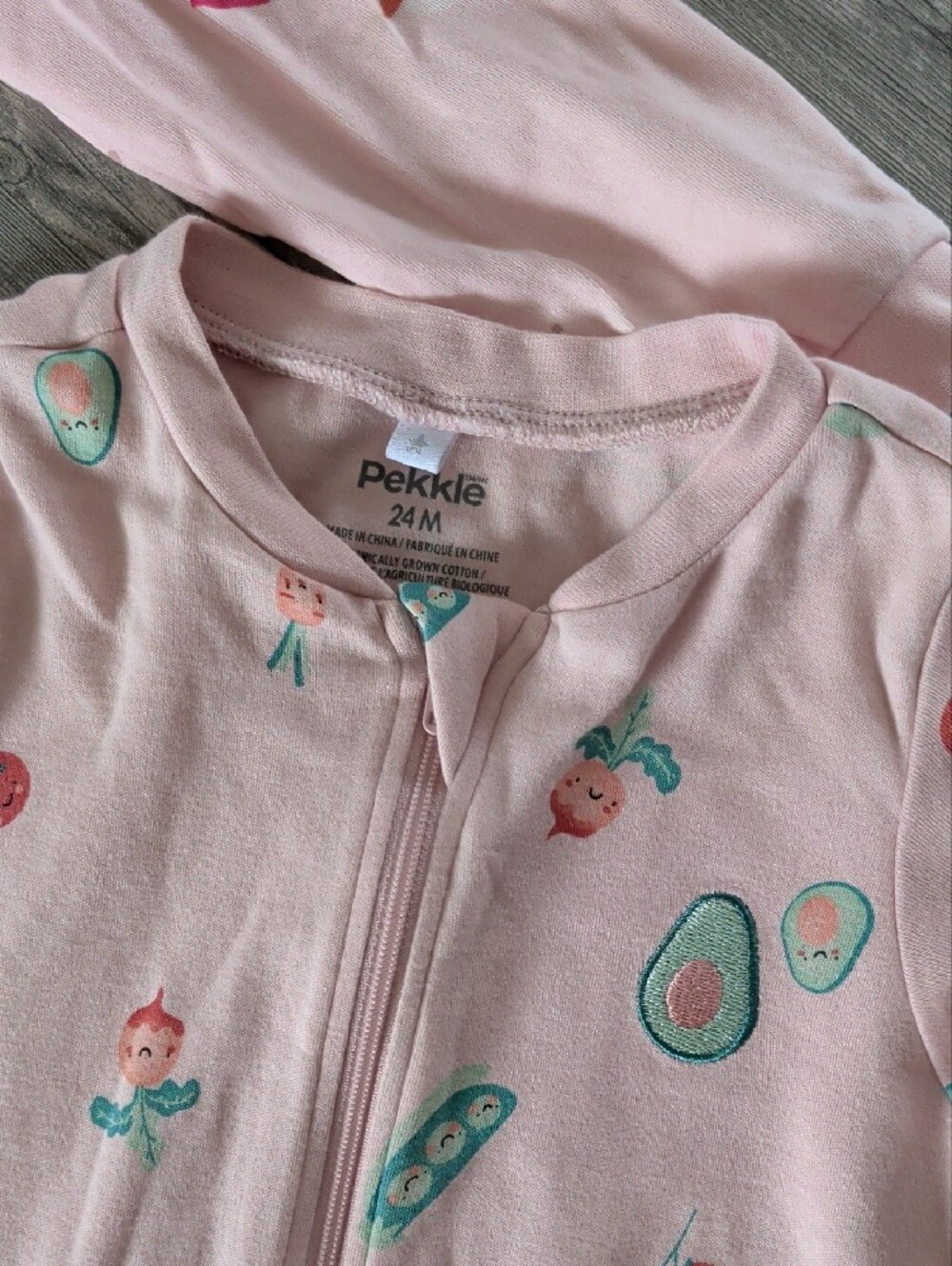 2 Pekkle Pink Vegetable And Sushi-Print Zip Front Kids One-Piece Sleeper - Picture 2 of 3